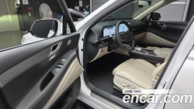 Genesis GV80 — Фото автомобиля 15