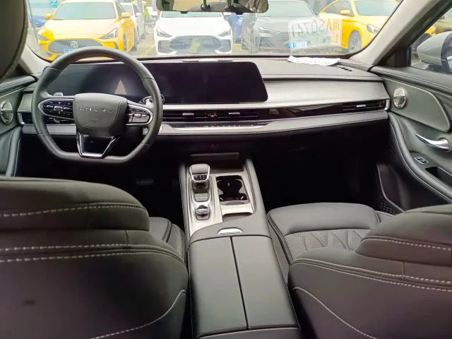 Chery Arrizo 8 — Фото автомобиля 7
