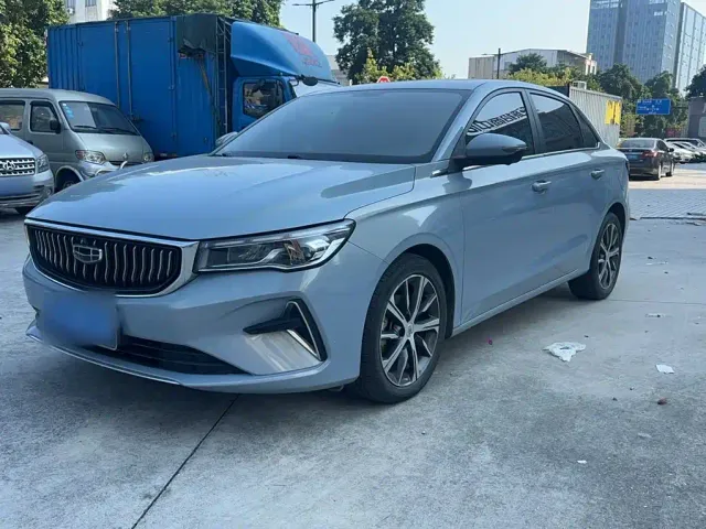 Фотография автомобиля — Geely Emgrand