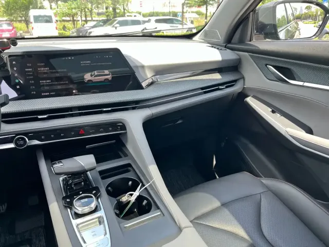 Changan CS75 Plus — Фото автомобиля 20