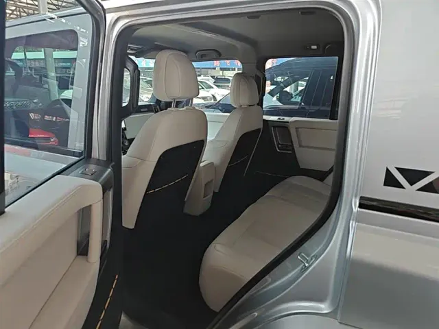 iCAR V23 — Фото автомобиля 16