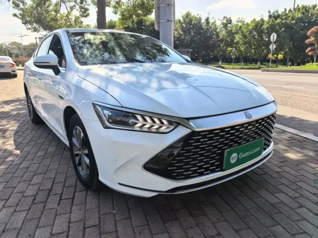 BYD Qin PLUS — Фото автомобиля 3