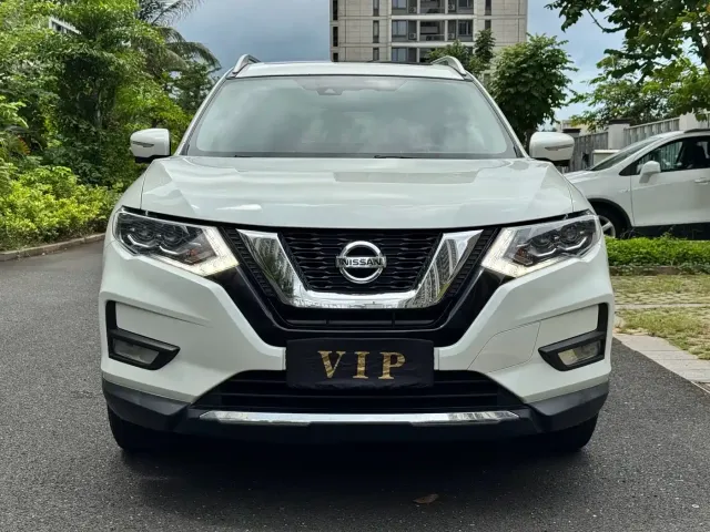 Nissan X-Trail — Фото автомобиля 11