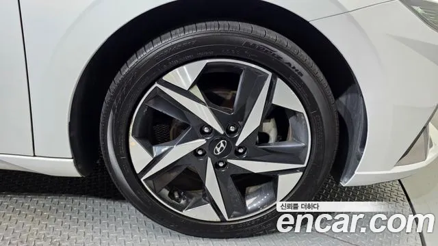 Hyundai AVANTE Modern — Фото автомобиля 5