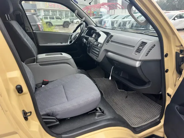 Foton Fengjing G7 — Фото автомобиля 11