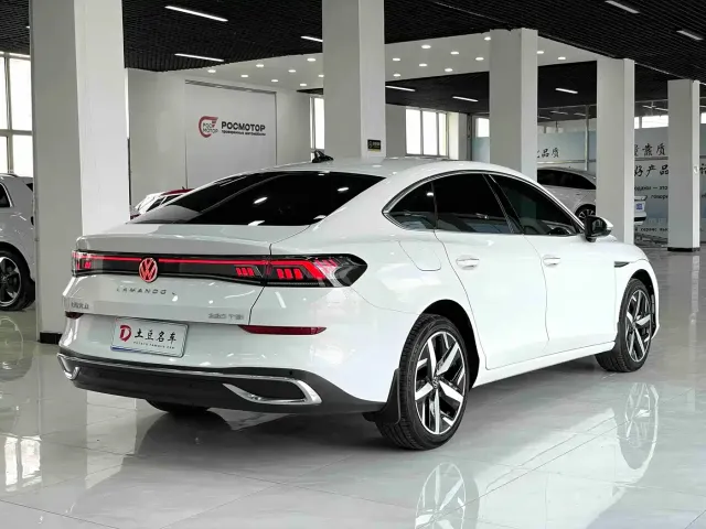 Volkswagen Lamando — Фото автомобиля 6