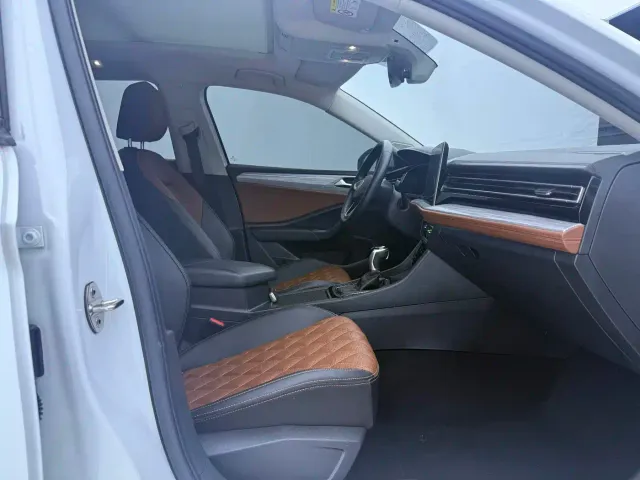 Volkswagen Sagitar — Фото автомобиля 17