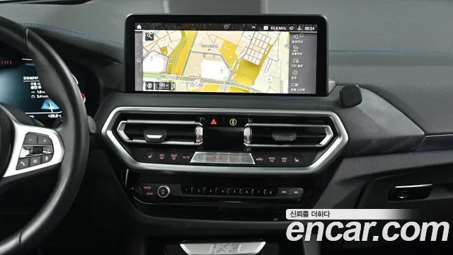 BMW iX3 G08 (2020–2024) — Фото автомобиля 14