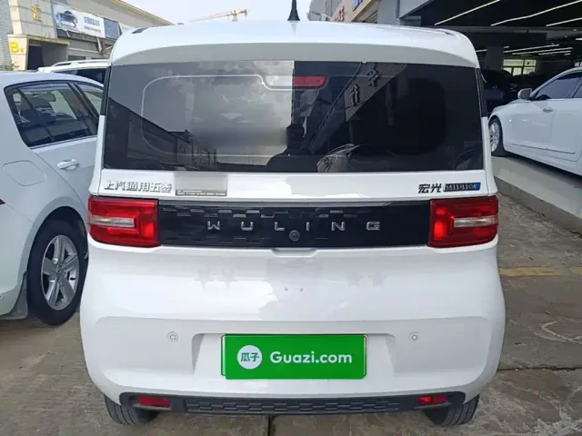 Wuling Hongguang Mini EV — Фото автомобиля 5