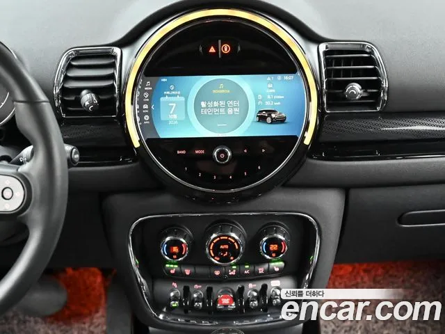 MINI Clubman — Фото автомобиля 14