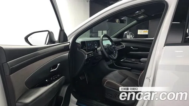 Hyundai Tucson Бензин 1.6 турбо 2WD — Фото автомобиля 4