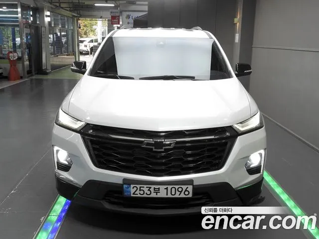 Chevrolet Traverse — Фото автомобиля 3