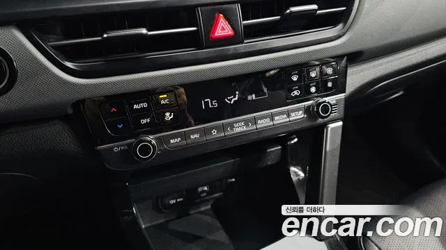 Kia Seltos — Фото автомобиля 17