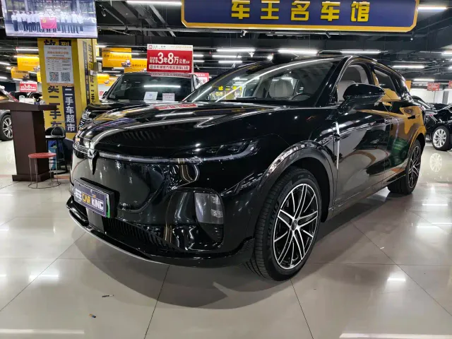 Voyah Zhiyin — Фото автомобиля 3