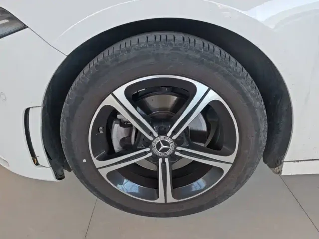 Mercedes-Benz A-Class — Фото автомобиля 22
