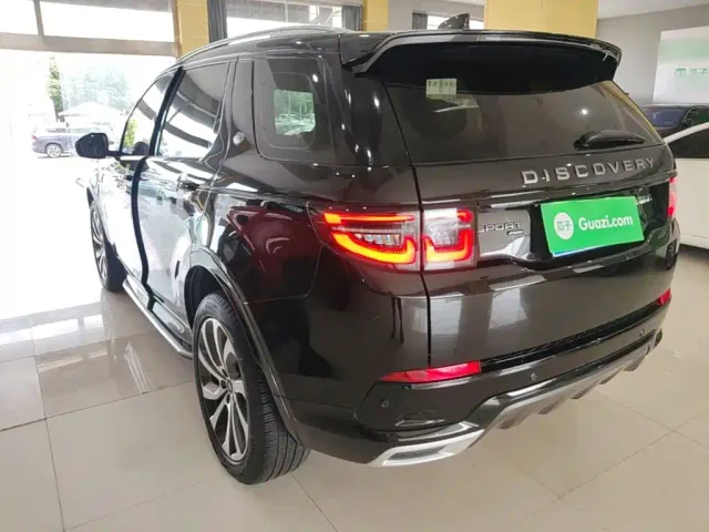 Land Rover Discovery Sport — Фото автомобиля 4