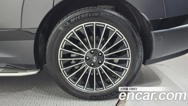 Hyundai Ioniq 9 — Фото автомобиля 6