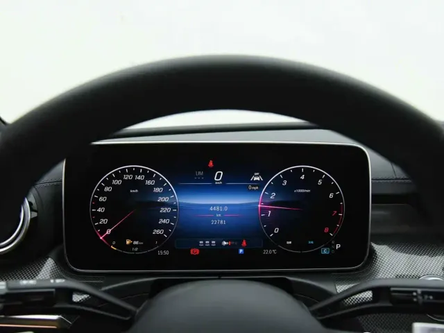 Mercedes-Benz C-Class — Фото автомобиля 9