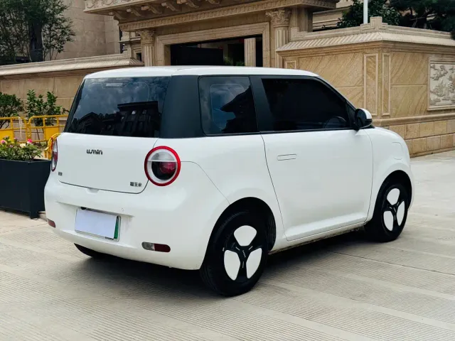 Changan Lumin — Фото автомобиля 11