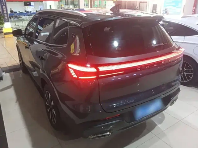 Chery Tiggo 8 PLUS — Фото автомобиля 4