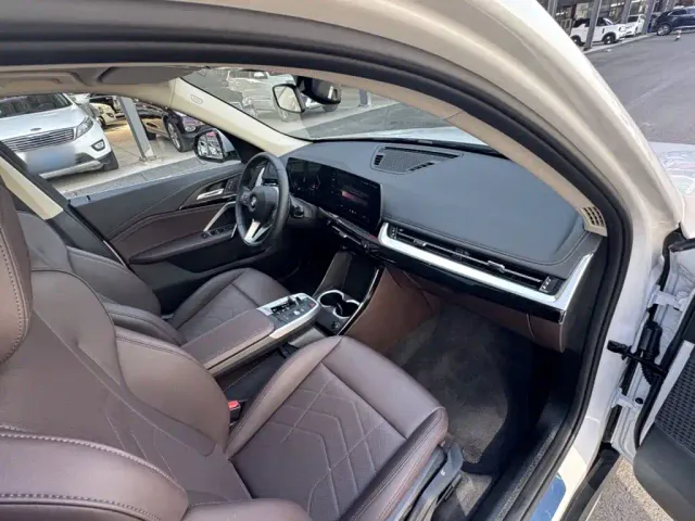 BMW X1 — Фото автомобиля 2