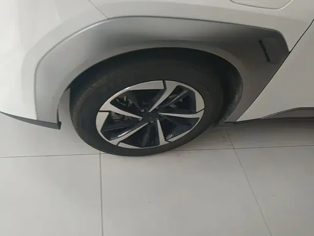 GAC Aion Y — Фото автомобиля 22