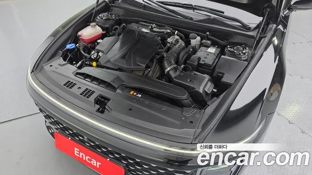 Hyundai Grandeur Grandeur (GN7) 3.5 Бензин 2WD — Фото автомобиля 6