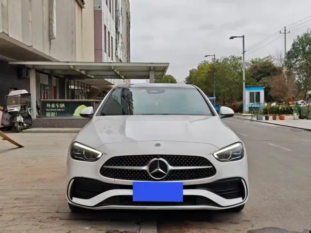 Mercedes-Benz C-Class — Фото автомобиля 2