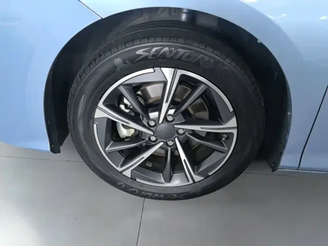 GAC Aion S MAX — Фото автомобиля 22