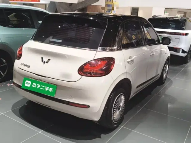 Wuling Bingo — Фото автомобиля 6