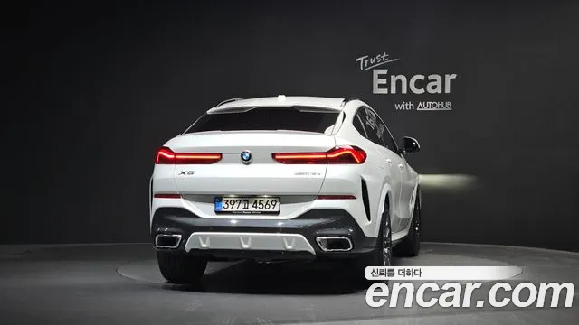 BMW X6 — Фото автомобиля 4