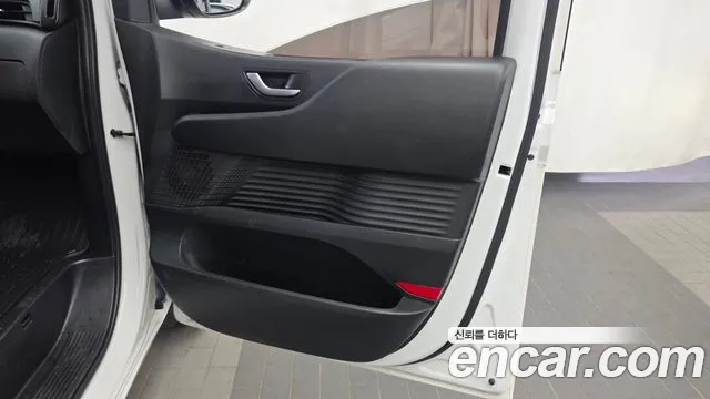 Hyundai Staria — Фото автомобиля 14