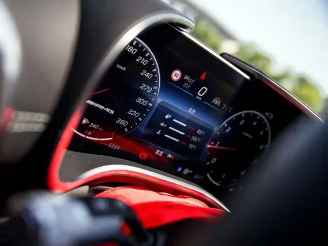 Mercedes-Benz Mercedes-Benz SL-Class AMG 2024 AMG SL 63 4MATIC+ — Фото автомобиля 5