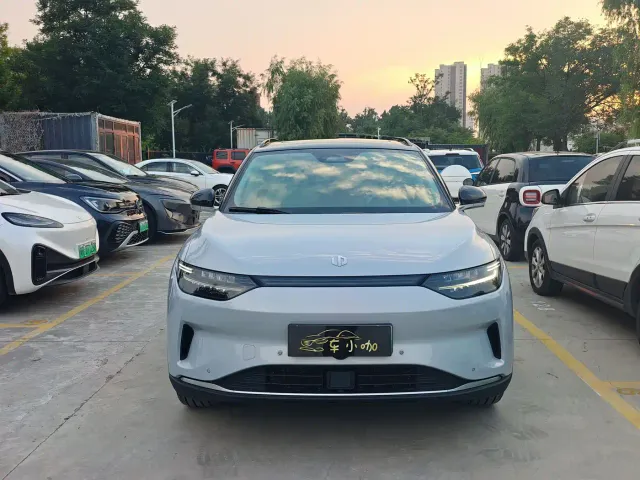 Leapmotor C11 — Фото автомобиля 2