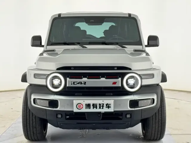 iCAR iCAR V23 2025 AWD S Version — Фото автомобиля 2
