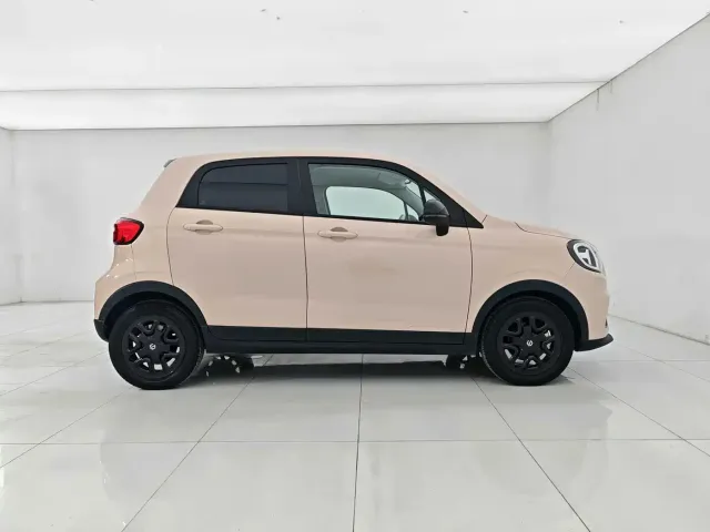 Leapmotor Leapmotor T03 2023 310 Light Edition — Фото автомобиля 11