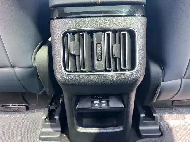 BYD Song PLUS — Фото автомобиля 21