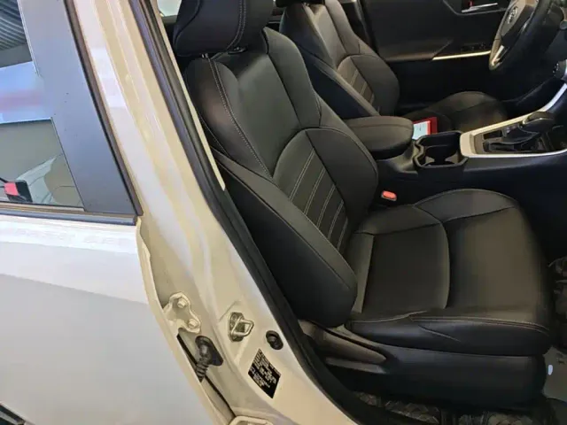 Toyota Wildlander — Фото автомобиля 19