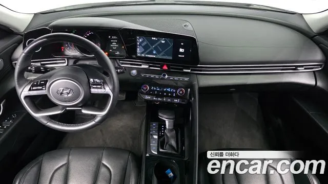 Hyundai Avante CN7 — Фото автомобиля 10
