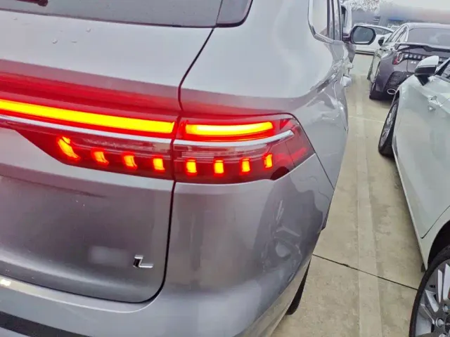 Geely Xingyue L — Фото автомобиля 23