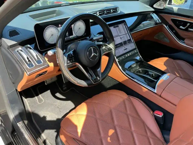 Mercedes-Benz Maybach S-Class — Фото автомобиля 9
