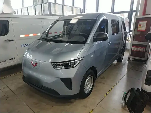 Фотография автомобиля — Wuling Yangguang