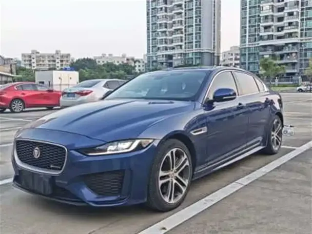 Фотография автомобиля — Jaguar XEL