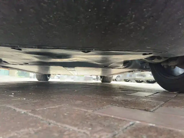Tesla Model Y — Фото автомобиля 10