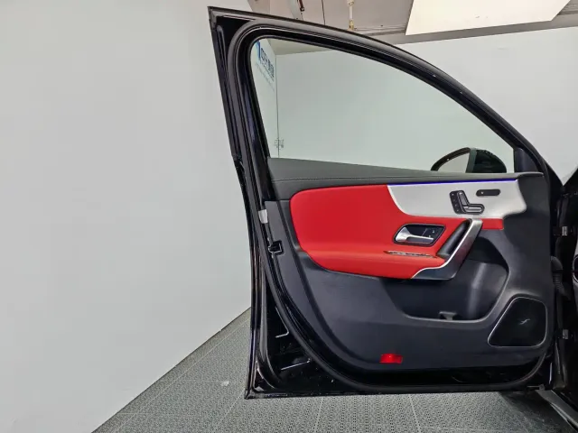 Mercedes-Benz A-Class AMG — Фото автомобиля 13