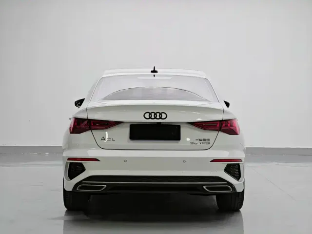 Audi A3 — Фото автомобиля 5