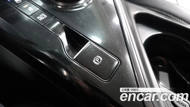 Kia Niro New — Фото автомобиля 25