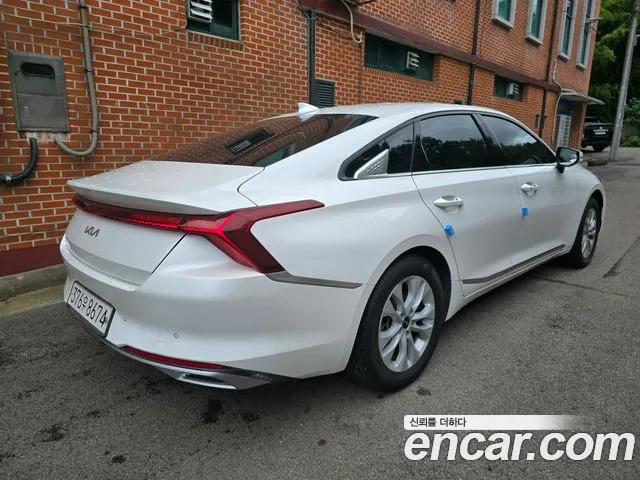Kia K8 — Фото автомобиля 2