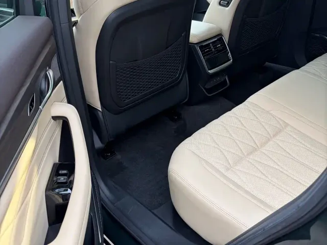 Geely Xingyue L — Фото автомобиля 17