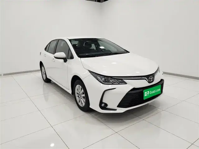 Toyota Corolla — Фото автомобиля 3
